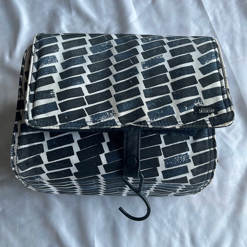 Kate Spade Saturday travel case